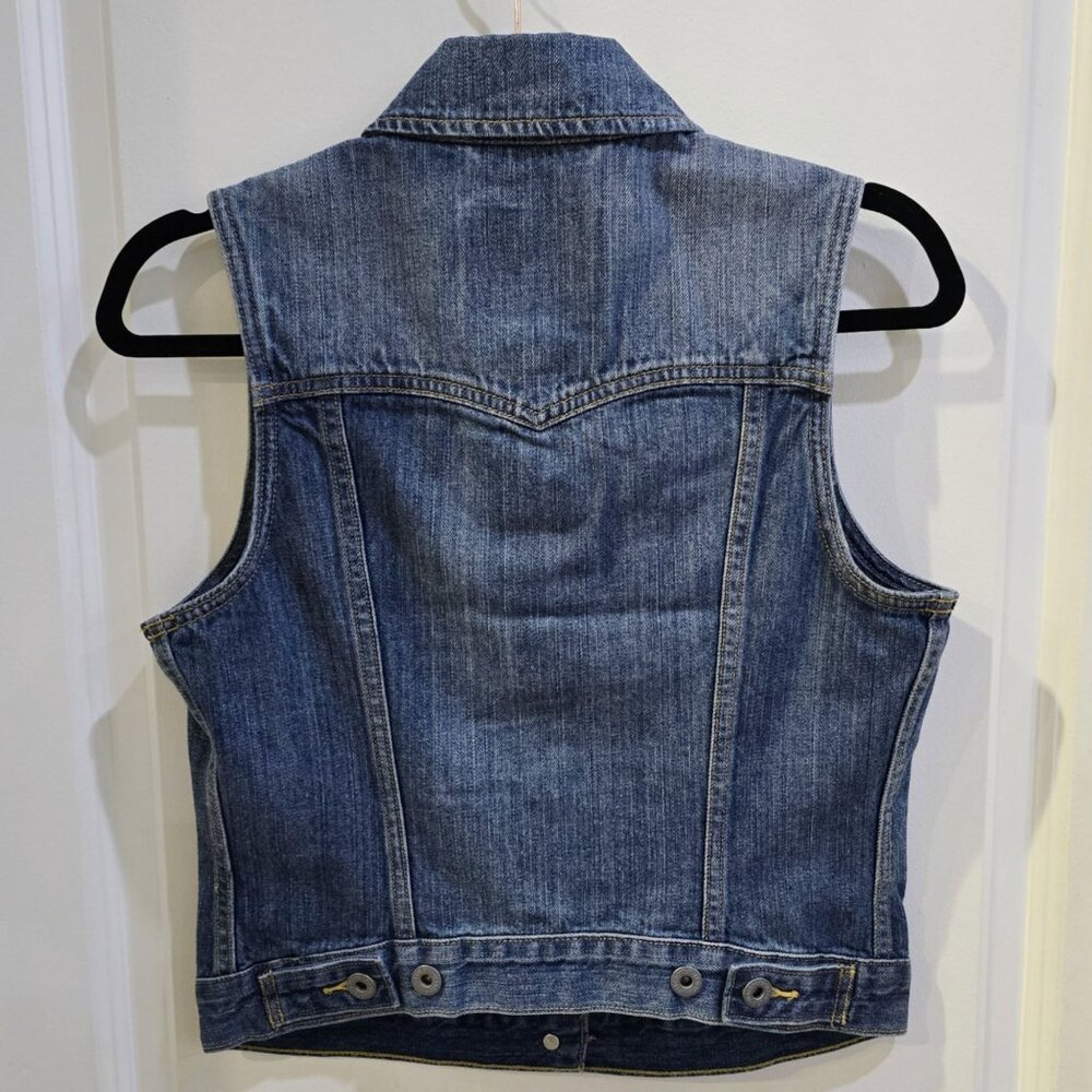 Levi’s ✦ Vintage Blue Sleeveless Denim Vest ✦ Classic Trucker Cotton Layering S - Picture 3 of 13